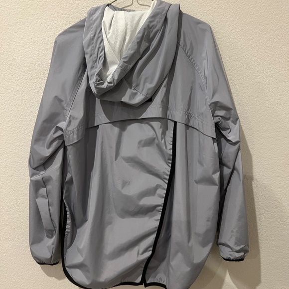 Calvin Klein Windbreaker - Picture 2 of 3